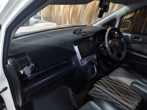 2001 Honda Stream I, белый, 630000 рублей - вид 14