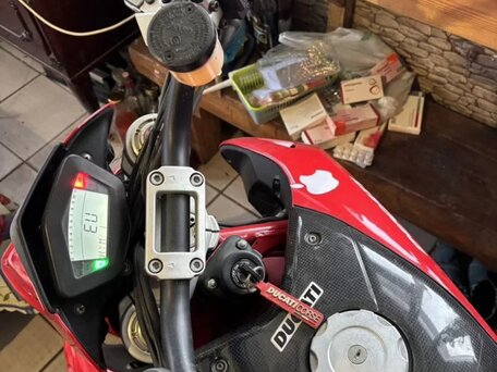 2007 Ducati Hypermotard, красный, 475000 рублей, вид 3