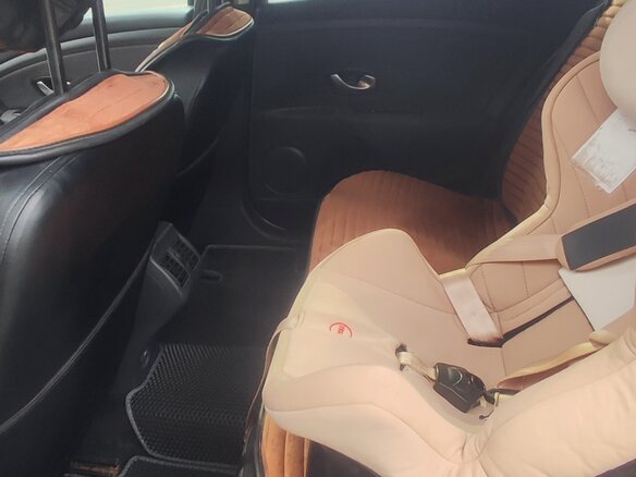 2010 Renault Fluence I, серый, 365000 рублей - вид 12