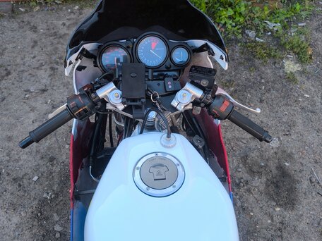 1987 Honda VFR 400, белый, 170000 рублей, вид 4