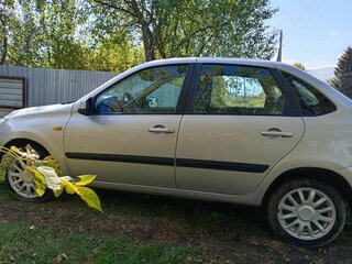 2014 Lada (ВАЗ) Granta I, серебристый, 1000000 рублей, вид 3