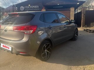 2016 Kia Rio III Рестайлинг, серый, 1350000 рублей, вид 5