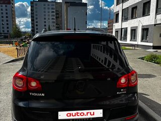 2010 Volkswagen Tiguan I, чёрный, 849999 рублей, вид 3