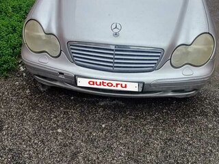 2001 Mercedes-Benz C-Класс 320 II (W203), серебристый, 210000 рублей, вид 1
