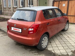 2010 Skoda Fabia II Рестайлинг, красный, 490000 рублей, вид 3