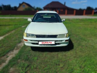 2000 Toyota Corolla VII (E100), белый, 100000 рублей, вид 1
