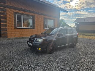 2016 Subaru Forester IV Рестайлинг, серый, 1700000 рублей, вид 4
