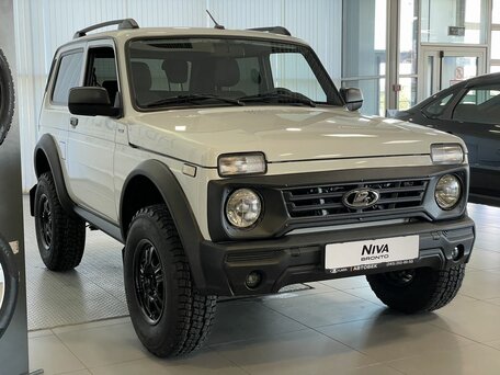 2025 Lada (ВАЗ) Niva Legend Bronto I, белый, 1575000 рублей, вид 3