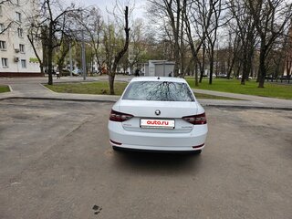 2018 Skoda Superb III, белый, 1400000 рублей, вид 5