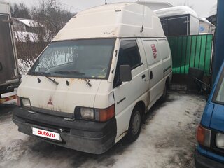 1998 Mitsubishi L300 II, белый, 320000 рублей, вид 2