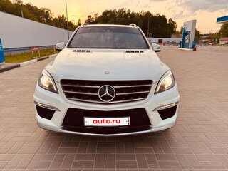 2015 Mercedes-Benz M-Класс AMG 63 AMG III (W166), белый, 4300000 рублей, вид 3