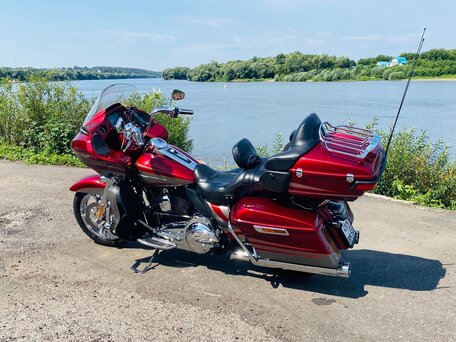 2015 Harley-Davidson CVO Road Glide, красный, 1850000 рублей, вид 1