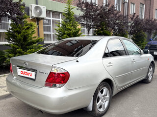 2004 Toyota Camry V (XV30) Рестайлинг, серебристый, 630000 рублей, вид 4