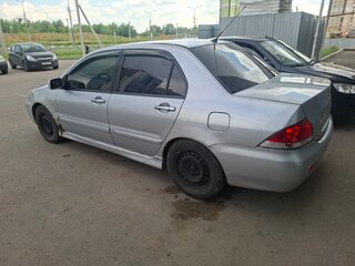 2005 Mitsubishi Lancer IX Рестайлинг, серебристый, 250000 рублей, вид 3