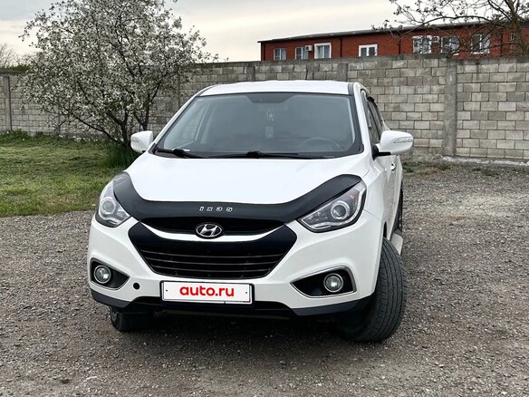 2012 Hyundai ix35 I, белый, 1400000 рублей