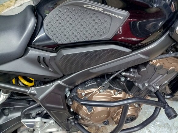 2020 Honda CB 650R, чёрный, 660000 рублей - вид 1