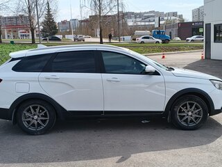 2019 Lada (ВАЗ) Vesta SW Cross I, белый, 1200000 рублей, вид 2