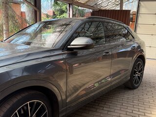 2021 Audi Q8 45 TDI I (4M), серый, 7300000 рублей, вид 2