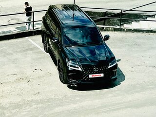 2020 Lexus LX 570 III Рестайлинг 2, чёрный, 13000000 рублей, вид 3