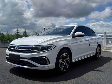 2023 Volkswagen Bora IV (China Market) Рестайлинг, белый, 1555000 рублей, вид 1