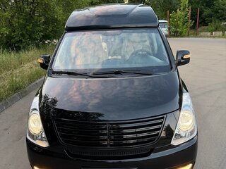 2013 Hyundai Grand Starex I, чёрный, 2360000 рублей, вид 4