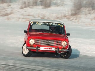1985 Lada (ВАЗ) 2102, красный, 300000 рублей, вид 3