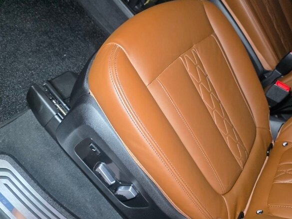 2024 BMW X7 40i I (G07) Рестайлинг, белый - вид 17