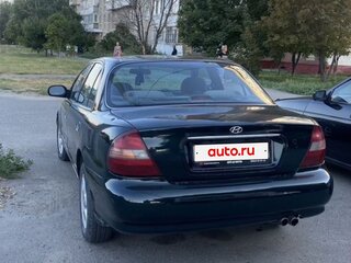1997 Hyundai Sonata III Рестайлинг, зелёный, 95000 рублей, вид 2