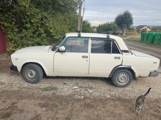 2001 Lada (ВАЗ) 2107, белый, 115000 рублей, вид 4