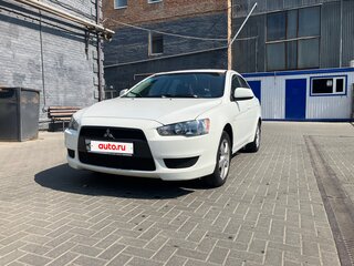 2008 Mitsubishi Lancer X, белый, 535000 рублей, вид 3