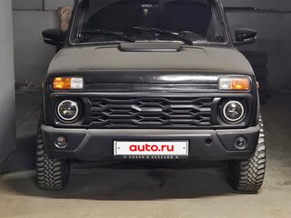 2015 Lada (ВАЗ) 2121 (4x4) Urban I Рестайлинг, чёрный, 450000 рублей, вид 2