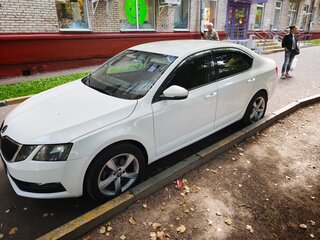 2018 Skoda Octavia III (A7) Рестайлинг, белый, 1040000 рублей, вид 5
