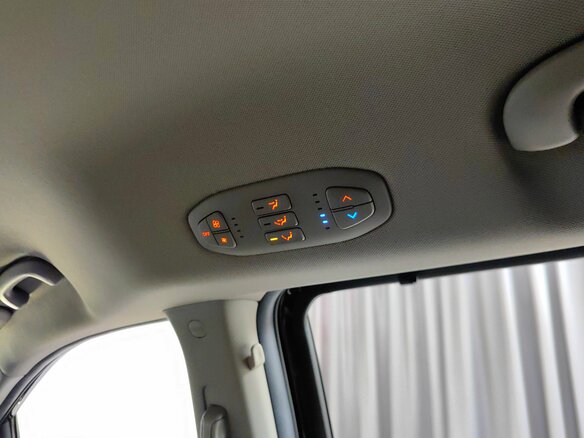 2019 Kia Carnival III, чёрный - вид 22