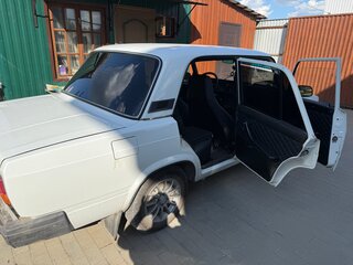 2011 Lada (ВАЗ) 2107, белый, 249000 рублей, вид 3