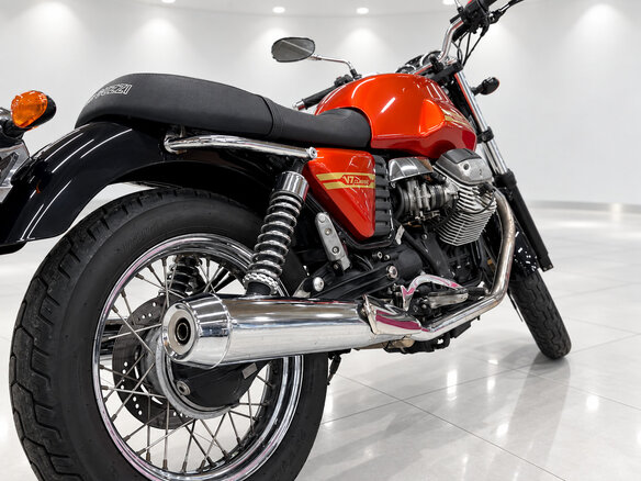 2011 Moto Guzzi V 7, золотистый, 452304 рублей - вид 10