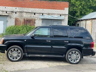 2001 Cadillac Escalade II, чёрный, 1600000 рублей, вид 3