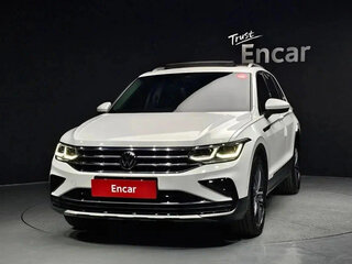 2022 Volkswagen Tiguan II Рестайлинг, белый, 2900000 рублей, вид 2