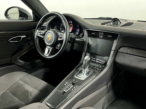 2017 Porsche 911 Carrera 4 GTS VII (991) Рестайлинг, белый, 11490000 рублей - вид 12