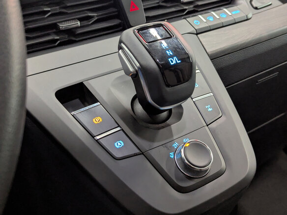 2026 Ford Transit, чёрный, 8403120 рублей - вид 12