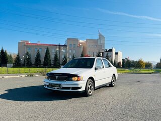 1999 Toyota Vista V (V50), белый, 499000 рублей, вид 2