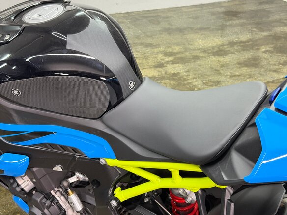 2025 BMW S 1000 R, синий, 1950000 рублей - вид 18