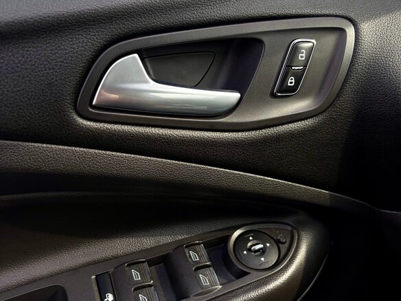 2014 Ford Kuga II, серый - вид 10