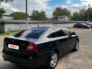 2011 Skoda Octavia II (A5) Рестайлинг, чёрный, 690000 рублей, вид 4