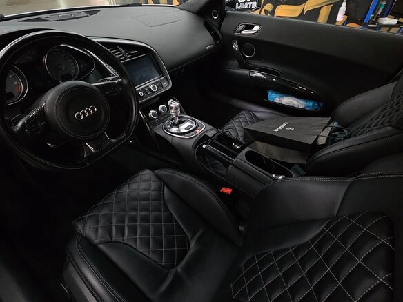 2008 Audi R8 V8 I (Typ 42), серебристый, 4500000 рублей - вид 13