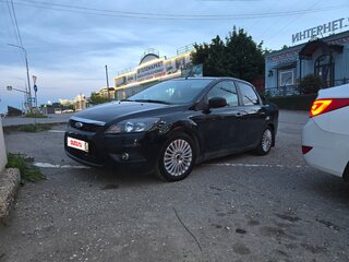2009 Ford Focus II Рестайлинг, чёрный, 450000 рублей, вид 1