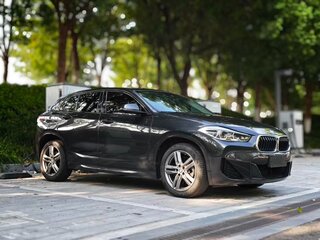 2021 BMW X2 sDrive20i I (F39), чёрный, 1590000 рублей, вид 3