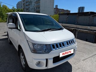 2010 Mitsubishi Delica D:5 I, белый, 1880000 рублей, вид 4