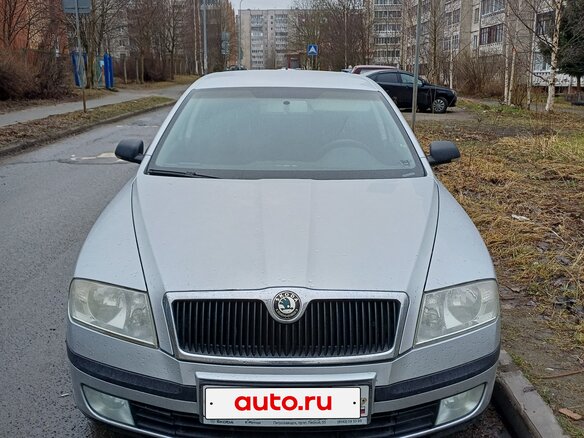 2008 Skoda Octavia II (A5), серый, 450000 рублей