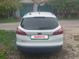 2012 Ford Focus III, белый, 700000 рублей, вид 3