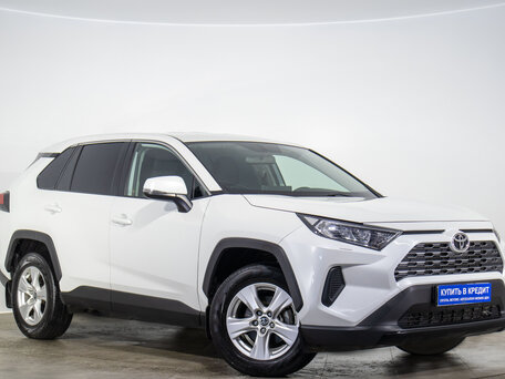 Toyota RAV4 V (XA50)